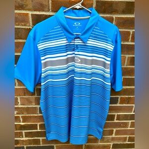 Oakley XL Ohydrolix Blue White and Gray 100% polyester golf shirt.